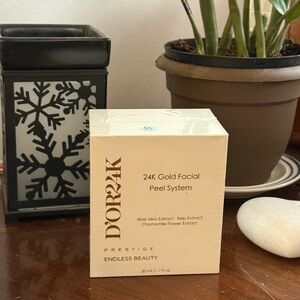D'Or Skincare 24K Gold Facial